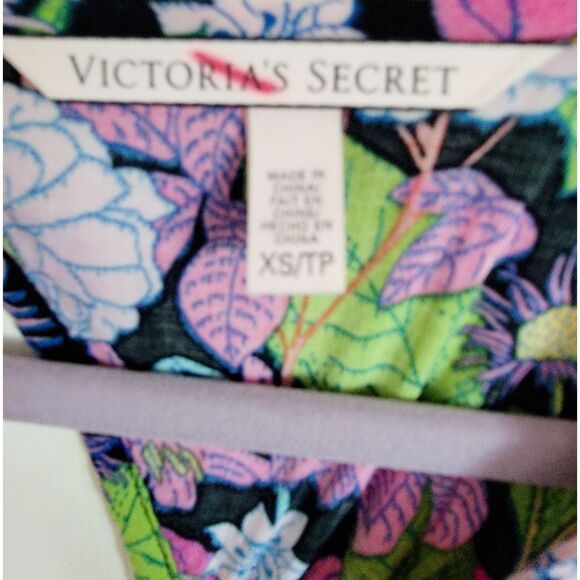 Victoria's Secret XS Fringe Balls Tip Shirt Plunging Neck Multicolor Keyhole Bck - Picture 6 of 8